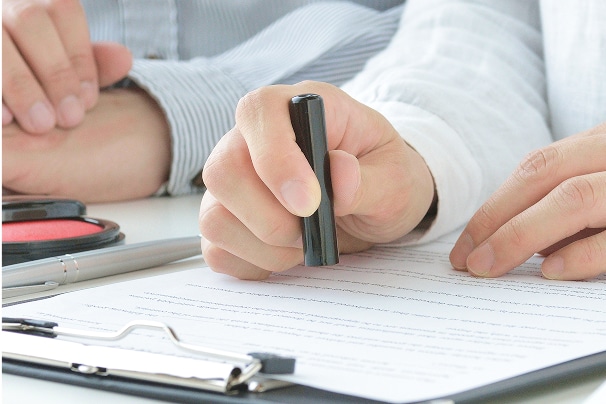 面倒な手続きやローン特約などが付かない